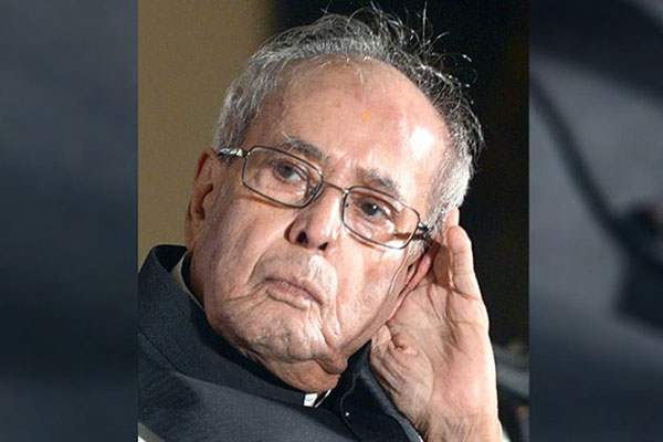 ভেন্টিলেটর সাপোর্টে থাকা প্রণব মুখার্জির কিডনির উন্নতি