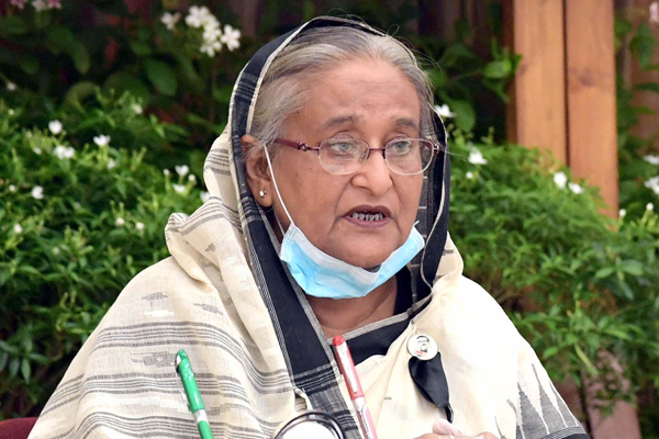 'স্বাধীনতা এনে দিয়েছেন, এটাই জাতির পিতার অপরাধ ছিল?'