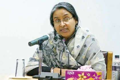'পড়াশোনা করে শুধু চাকরি খুঁজলে চলবে না, উদ্যোক্তা হতে হবে'