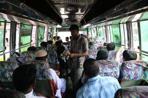 আগের ভাড়ায় ফিরল গণপরিবহন