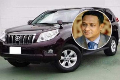 গাড়ি ফেরত চাওয়ায় ঠিকাদারকে 'মৃত্যুর হুমকি' যুবলীগ ক্যাডার বাবরের