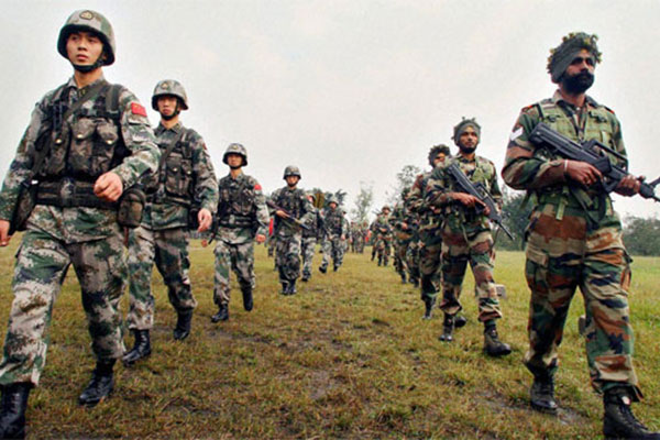 লাদাখে ফের উত্তেজনা, এলাকা দখল নিয়ে পাল্টাপাল্টি অবস্থানে চীন-ভারত