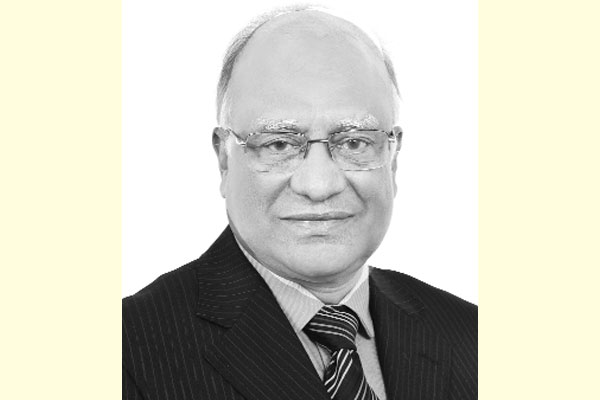 মন্ত্রীদের অতিকথনে জনমনে বিভ্রান্তি