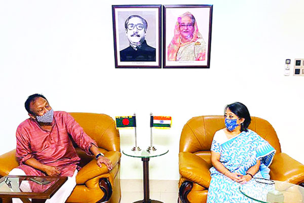 বাণিজ্যমন্ত্রী টিপু মুনশির সঙ্গে গাঙ্গুলী দাশের বিদায়ী সাক্ষাৎ