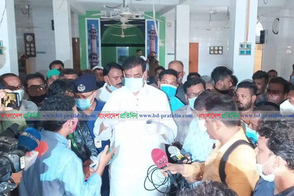 নারায়ণগঞ্জের মসজিদে বিস্ফোরণ; 'গভীরতম তদন্ত' চান শামীম ওসমান