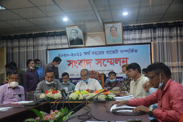 রংপুর সিটি করপোরেশনের ৮৮৯ কোটি টাকার বাজেট ঘোষণা
