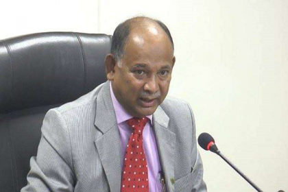 সব ট্রেন স্টেশনে নির্মাণ করা হবে সীমানা প্রাচীর: রেলমন্ত্রী