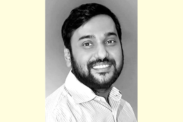 সিসিইউতে সম্রাট, ১৫ সদস্যের মেডিকেল বোর্ড গঠন 
