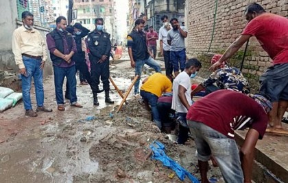 সিদ্ধিরগঞ্জে অবৈধ গ্যাস সংযোগ বিচ্ছিন্ন