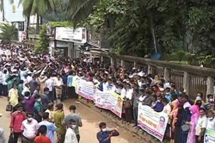 দুই সপ্তাহের মধ্যে জাতীয়করণ চান বেসরকারি প্রাথমিক শিক্ষকরা 

