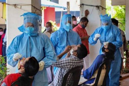 ভারতে ২৪ ঘণ্টায় প্রায় ৯৮ হাজার করোনা রোগী শনাক্ত, মৃত্যু ১১৩২