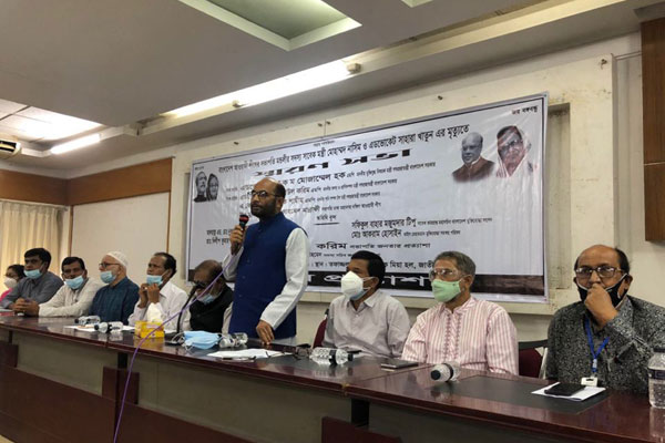 দলের দুঃসময়ের পরীক্ষায় উত্তীর্ণ কর্মীরা চলে যাওয়ায় শঙ্কিত: শ ম রেজাউলি করিম 