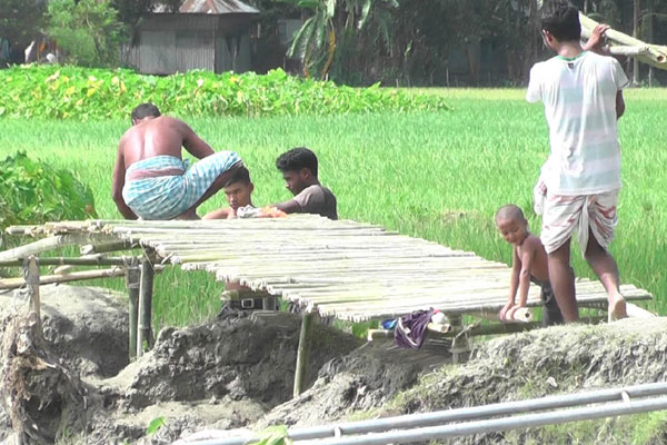 কুড়িগ্রামে বন্যা পরিস্থিতিতে ৪০ হাজার মানুষ পানিবন্দি