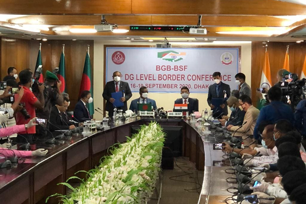সীমান্ত হত্যা শূন্যে না‌মিয়ে আনতে আমরা প্র‌তিশ্রু‌তিবদ্ধ : বিএসএফ ডিজি