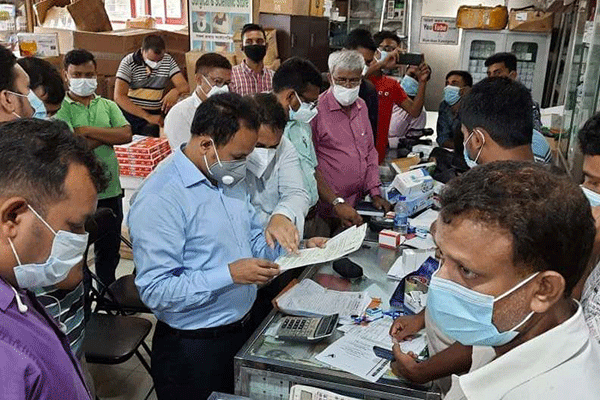 চট্টগ্রামে ত্রুটিপূর্ণ চিকিৎসা উপকরণ বিক্রির দায়ে জরিমানা     