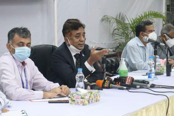 বিমানবন্দরে কর্মীদের আচরণে পরিবর্তন আনতে হবে: বেবিচক চেয়ারম্যান