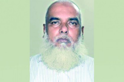 স্বাস্থ্য অধিদপ্তরের গাড়িচালক কে এই মালেক?