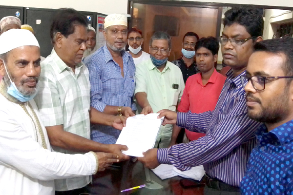কলাপাড়ায় আওয়ামী লীগ ও স্বতন্ত্র প্রার্থীর মনোনয়নপত্র দাখিল