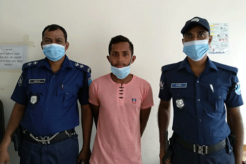 সিদ্ধিরগঞ্জে ৮ম শ্রেণির ছাত্রীকে ধর্ষণের অভিযোগে গৃহ শিক্ষক গ্রেফতার