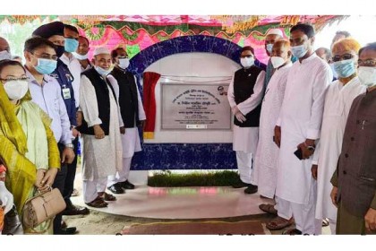 তরুণদের টিকে থাকতে হলে প্রযুক্তি শিক্ষার বিকল্প নেই: স্পিকার