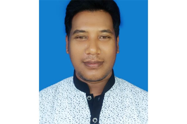 আড়াই বছর ধরে প্রবাসে ইউপি সদস্য!