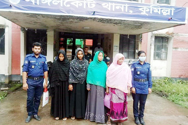 নাঙ্গলকোটে আটক ৪ নারী ছিনতাইকারী কারাগারে