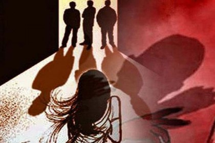 এমসি কলেজ ছাত্রাবাসে তরুণীকে ছাত্রলীগ নেতাকর্মীদের গণধর্ষণ