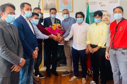 রাষ্ট্রদূতকে পর্তুগাল বাংলা প্রেসক্লাবের বিদায়ী সংবর্ধনা 

