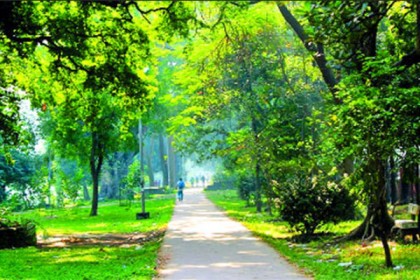 ছয় মাস পর খুলে দেওয়া হল রমনা পার্ক