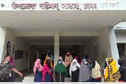 ইউপি সদস্যের বিরুদ্ধে টাকা হাতিয়ে নেওয়া অভিযোগ