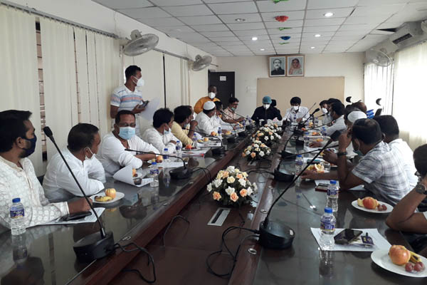 কালিয়াকৈরে বণিক সমিতির নির্বাচন, প্রার্থীদের মতবিনিময় সভা