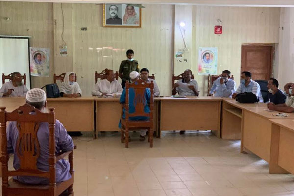 বোয়ালমারীতে মুক্তিযোদ্ধা যাচাই-বাছাইয়ে স্বচ্ছতার জন্য গণশুনানি