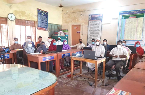 লাকসাম শিক্ষকদের ইনহাউজ প্রশিক্ষণ কর্মশালা