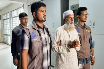 বনশ্রী থেকে মেডিকেল প্রশ্নফাঁস চক্রের মাস্টারমাইন্ড গ্রেফতার