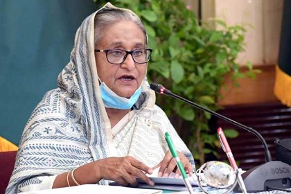 অর্থনীতি এখন ঘুরে দাঁড়াচ্ছে : প্রধানমন্ত্রী