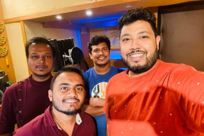 জিয়াউদ্দিন আলমের সুরে গাইলেন প্রতীক হাসান