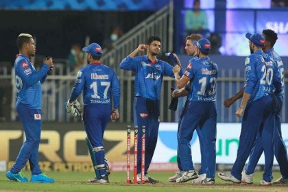 রাজস্থানকে হারিয়ে ফের শীর্ষে দিল্লি
