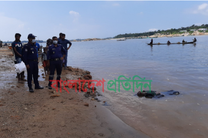 ভারত থেকে মৃতদেহ ভেসে এল দেশে