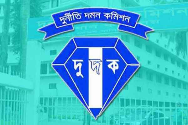 হুইপসহ বেশ কয়েকজন এমপি দুদকের জালে