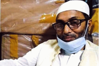 অস্ত্রের পর এবার নগ্ন ছবি সেই এমপির ফেসবুকে, থানায় জিডি