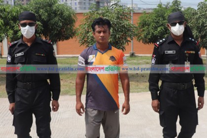 প্রলোভনের ফাঁদে ফেলে গৃহপরিচারিকাকে একাধিকবার ধর্ষণ, গ্রেফতার অভিযুক্ত