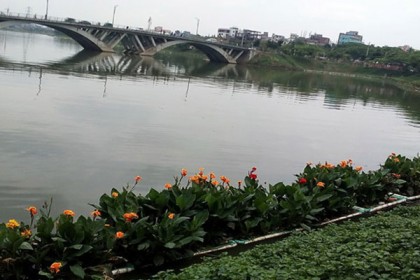 হাতিরঝিলে হাত-পা বাঁধা মরদেহ উদ্ধার
