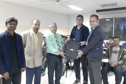 ইস্টার্ন ইউনিভার্সিটির ২০ শিক্ষার্থীর আইটিই এক্সাম প্রশিক্ষণ গ্রহণ