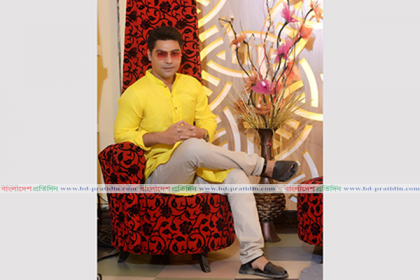 পুলিশ ফাঁড়িকে নিজের থানা হিসেবে চালাতেন এসআই আকবর 