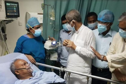 রিজভীকে দেখতে হাসপাতালে মির্জা ফখরুল