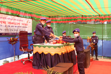 ইন্ডাস্ট্রিয়াল পুলিশকে মানবিকতাকে সর্বোচ্চ গুরুত্ব দেয়ার আহ্বান