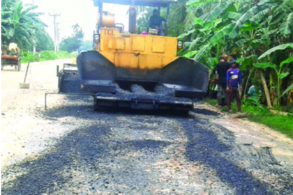 সড়ক ও জনপথের কাজের গুণগত মান ঠিক রাখার সুপারিশ 