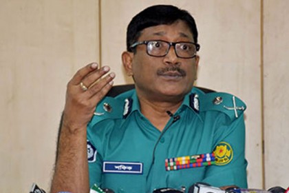 দুর্গাপূজা উদযাপনে মানতে হবে সরকারি নির্দেশনা: ডিএমপি কমিশনার