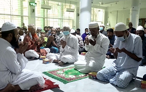 বসুন্ধরা সিমেন্টের খুলনার পরিবেশকের মৃত্যুতে দোয়া মাহফিল