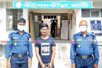 ধর্ষণবিরোধী আন্দোলনে অংশ নেয়া কলেজছাত্র ধর্ষণ মামলায় গ্রেফতার